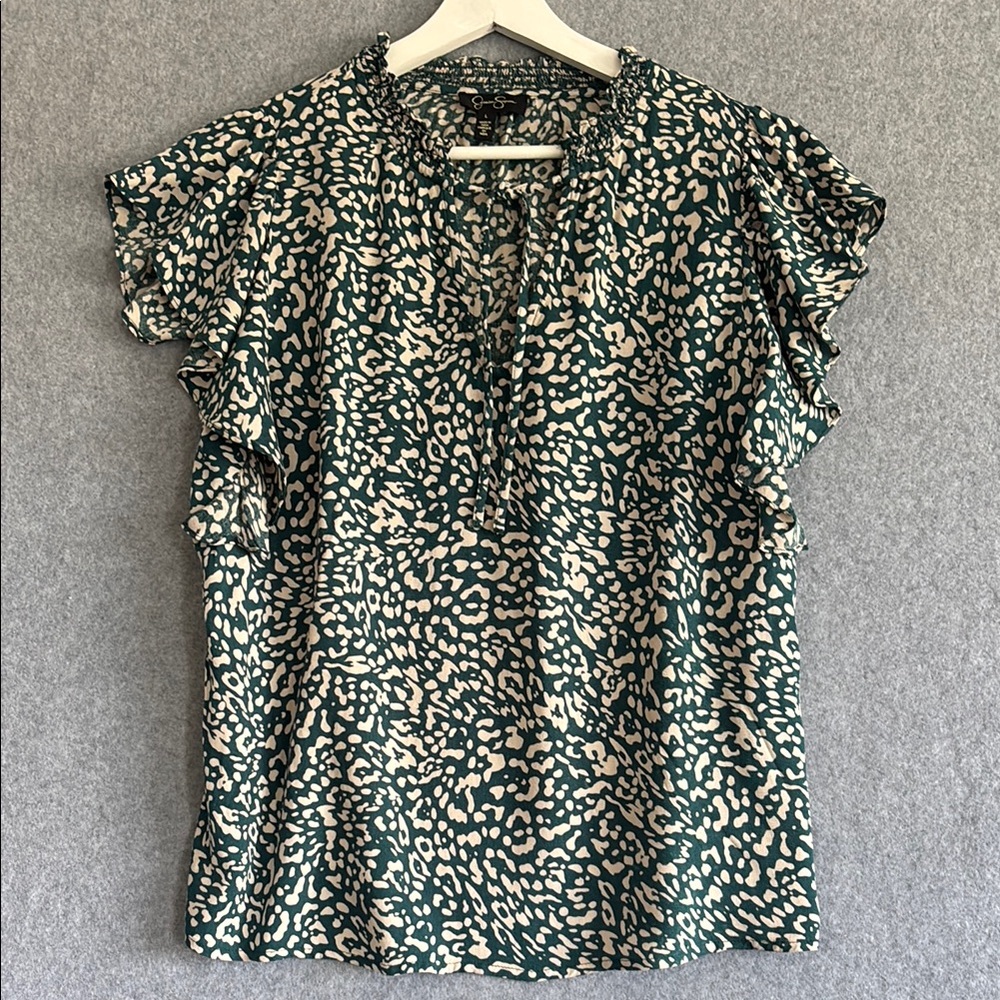 Jessica Simpson Flutter Sleeve Ruffled V-Neck Bohemian Blouse Green/Cream (L) - Picture 3 of 11